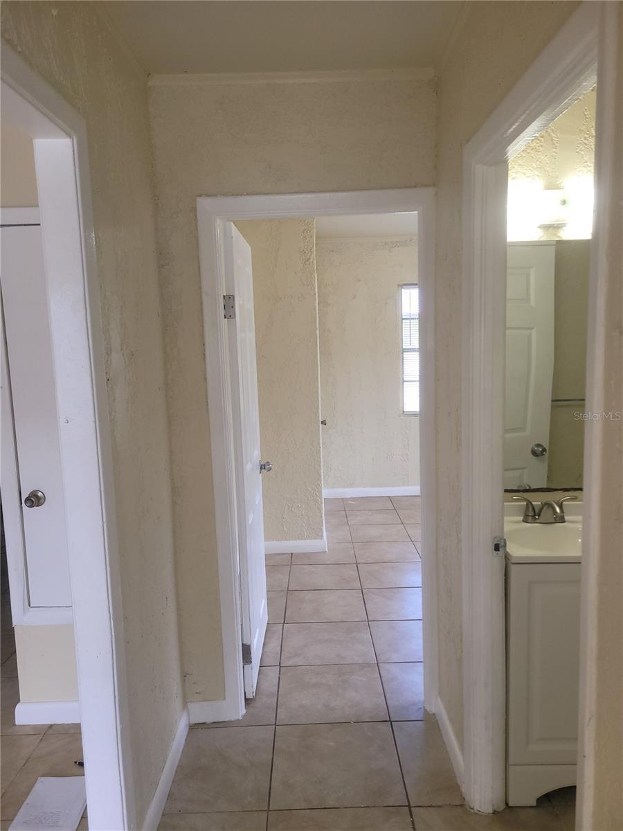 Image 13 of 24 For 508 Booker St