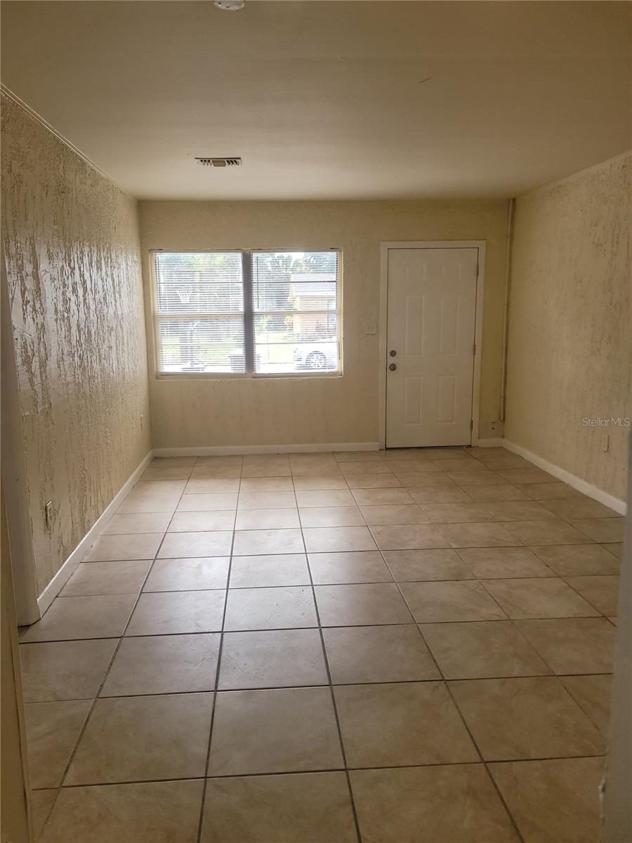 Image 8 of 24 For 508 Booker St