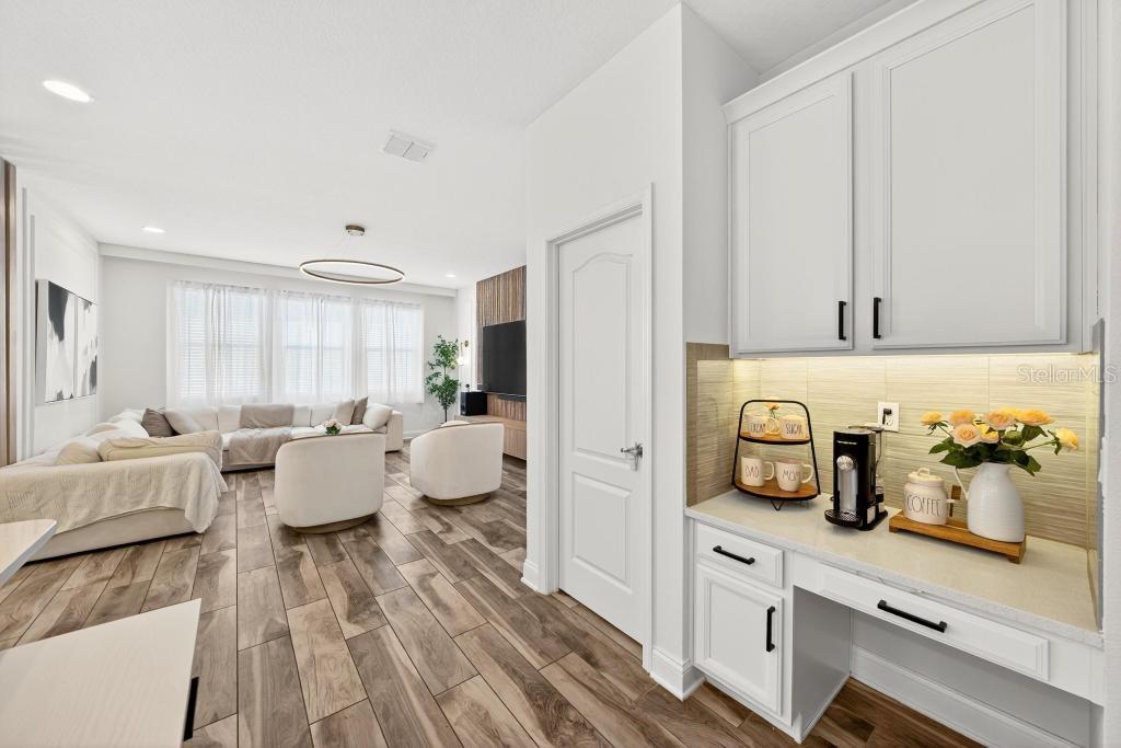 Image 13 of 84 For 1808 Western Trailway Drive