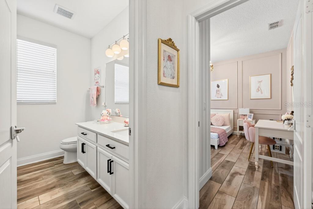 Image 41 of 84 For 1808 Western Trailway Drive