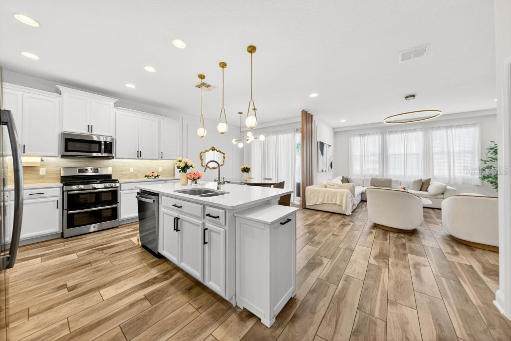 Image 5 of 84 For 1808 Western Trailway Drive