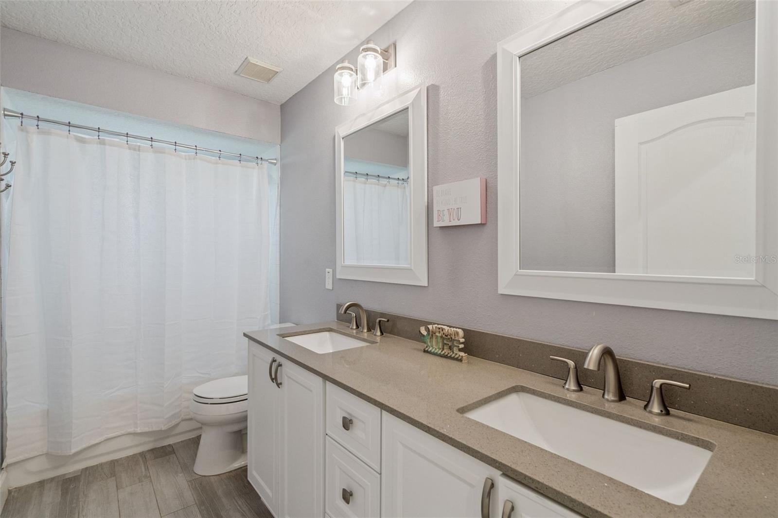 Image 33 of 57 For 1471 Wescott Loop