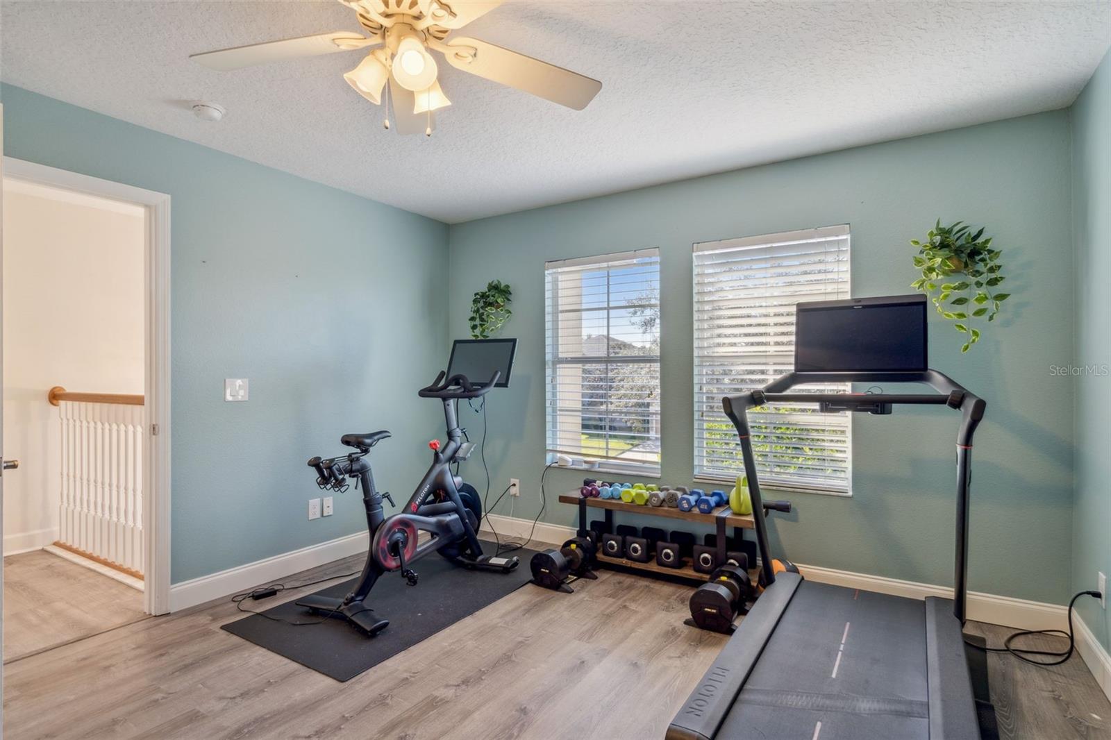 Image 35 of 57 For 1471 Wescott Loop