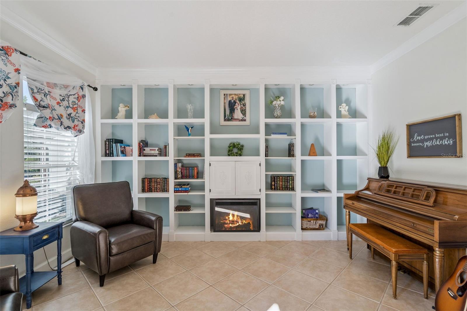 Image 37 of 57 For 1471 Wescott Loop