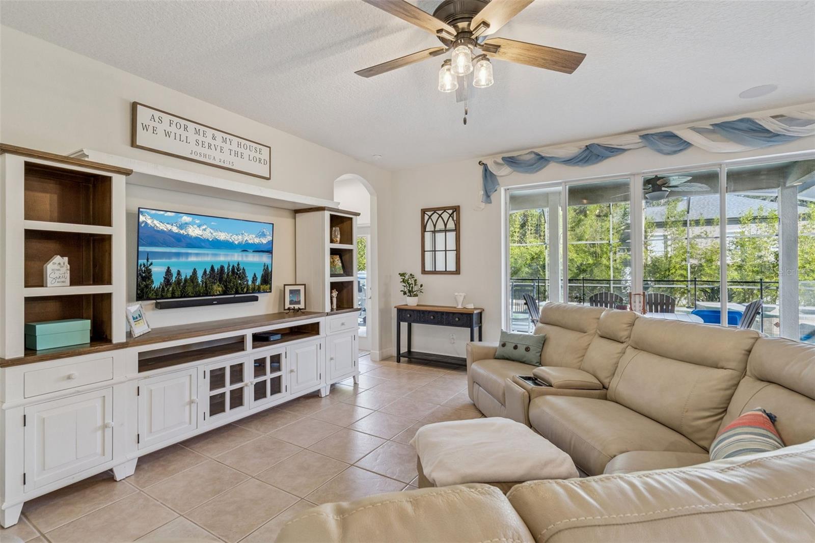 Image 9 of 57 For 1471 Wescott Loop