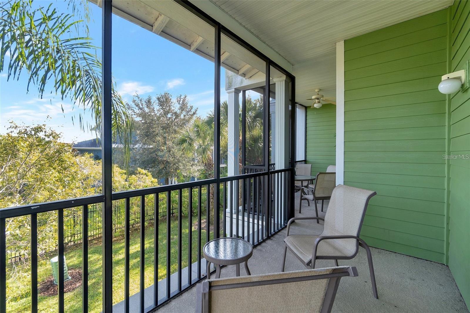 Image 11 of 16 For 705 Gran Bahama Blvd  705