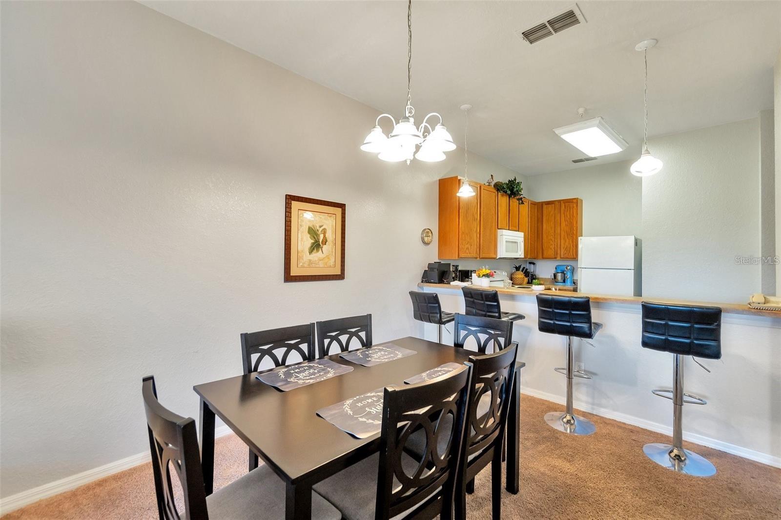 Image 4 of 16 For 705 Gran Bahama Blvd  705