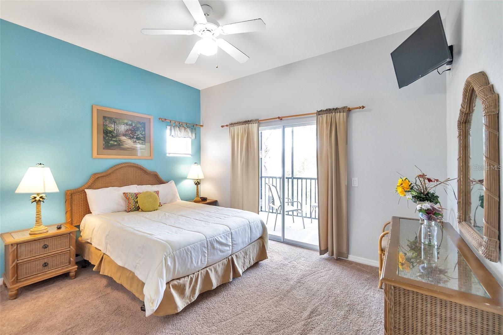 Image 8 of 16 For 705 Gran Bahama Blvd  705