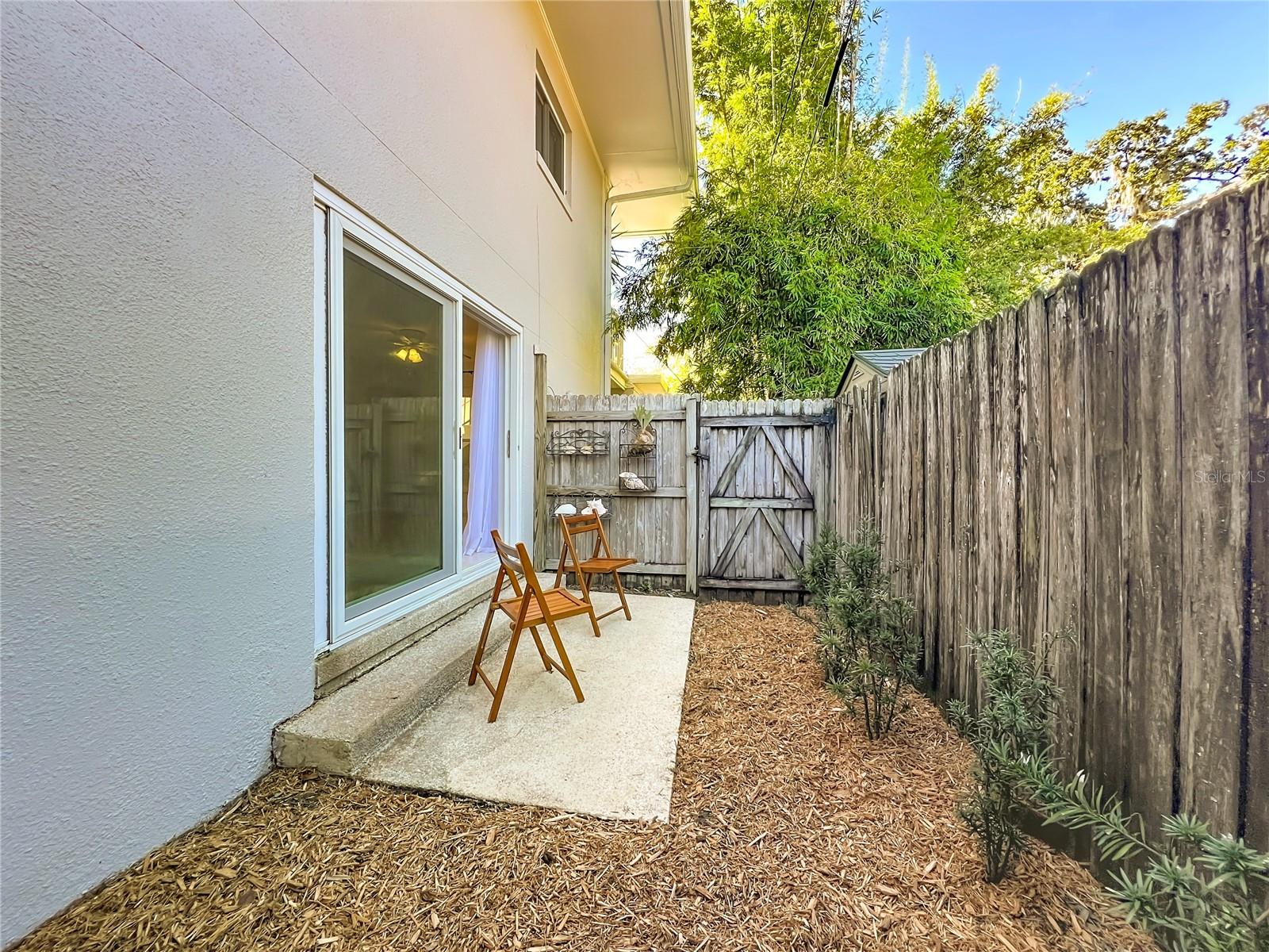 Image 12 of 50 For 1100 Delaney Avenue E15