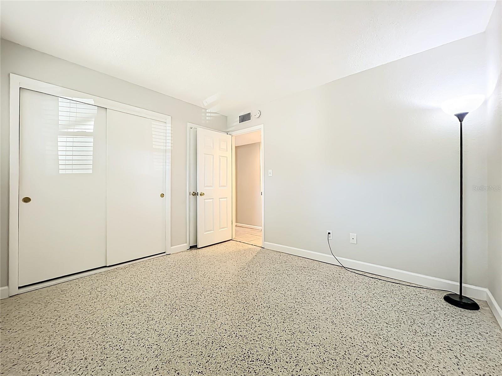 Image 41 of 50 For 1100 Delaney Avenue E15