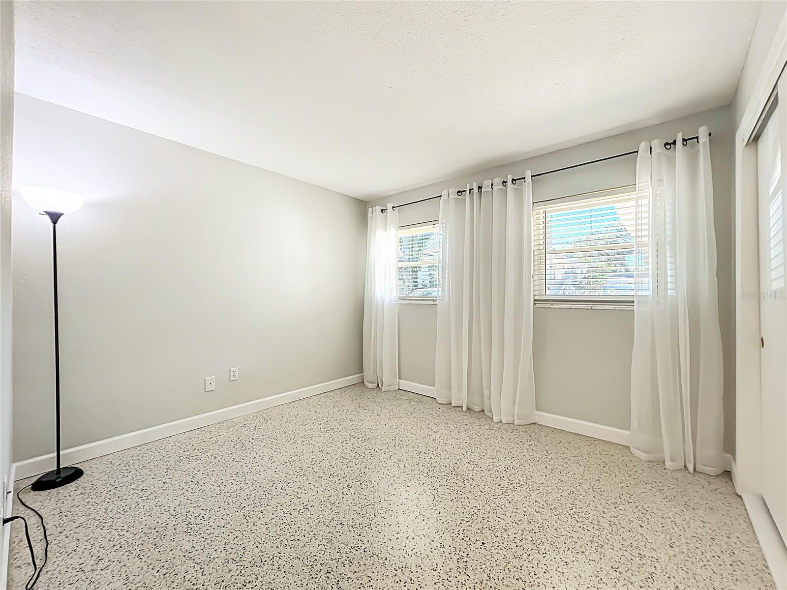 Image 42 of 50 For 1100 Delaney Avenue E15