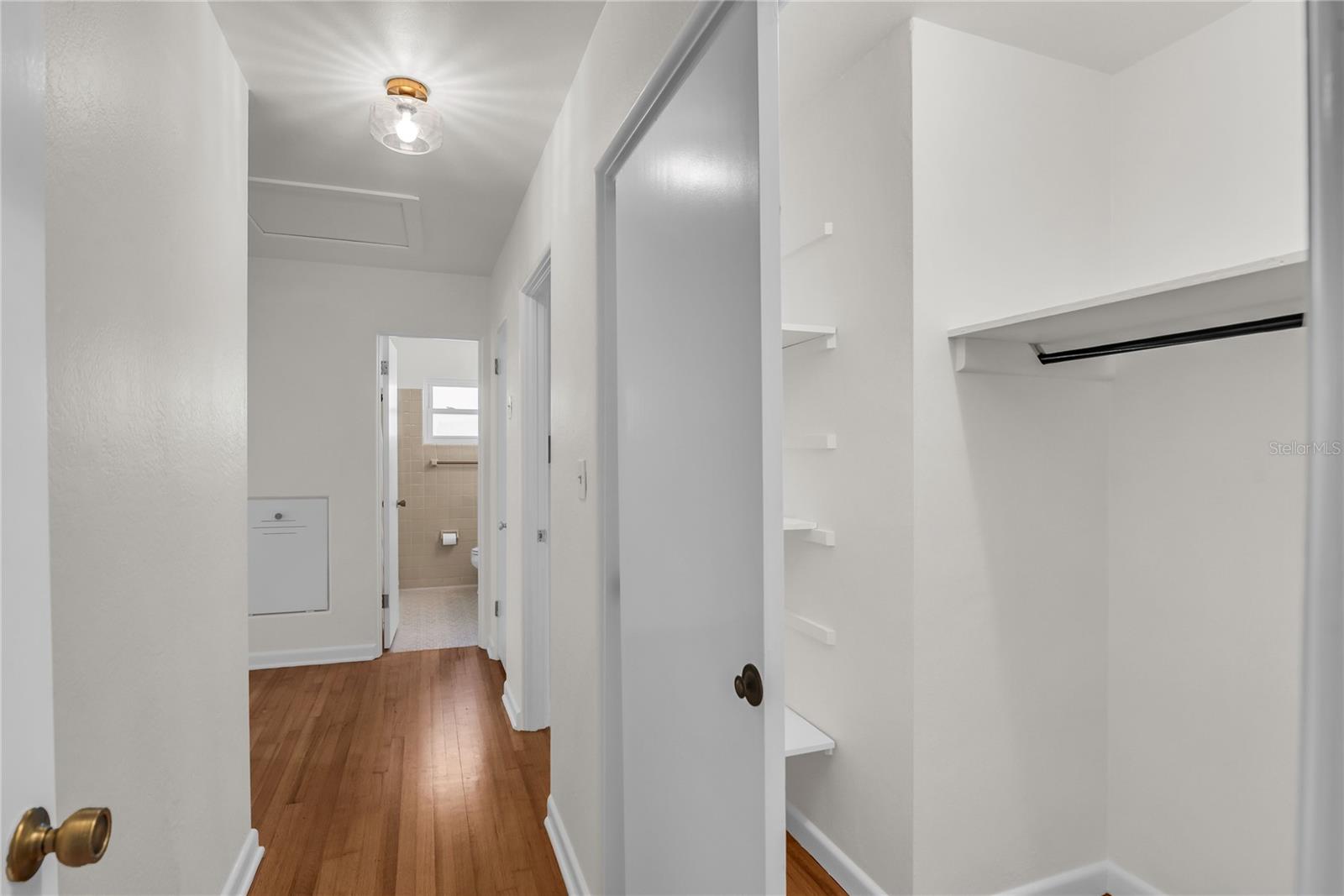 Image 21 of 34 For 1434 Roosevelt Street