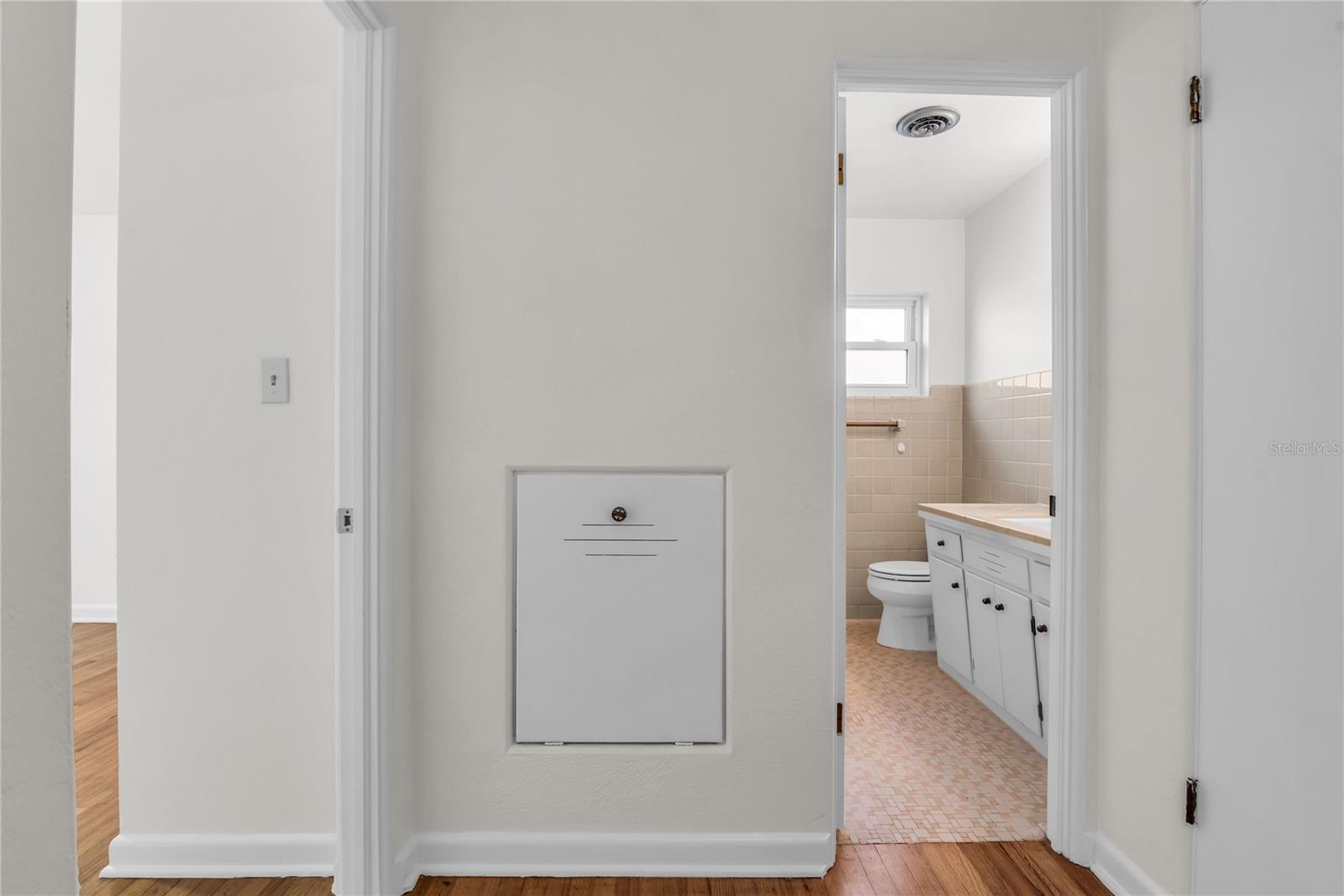 Image 27 of 34 For 1434 Roosevelt Street