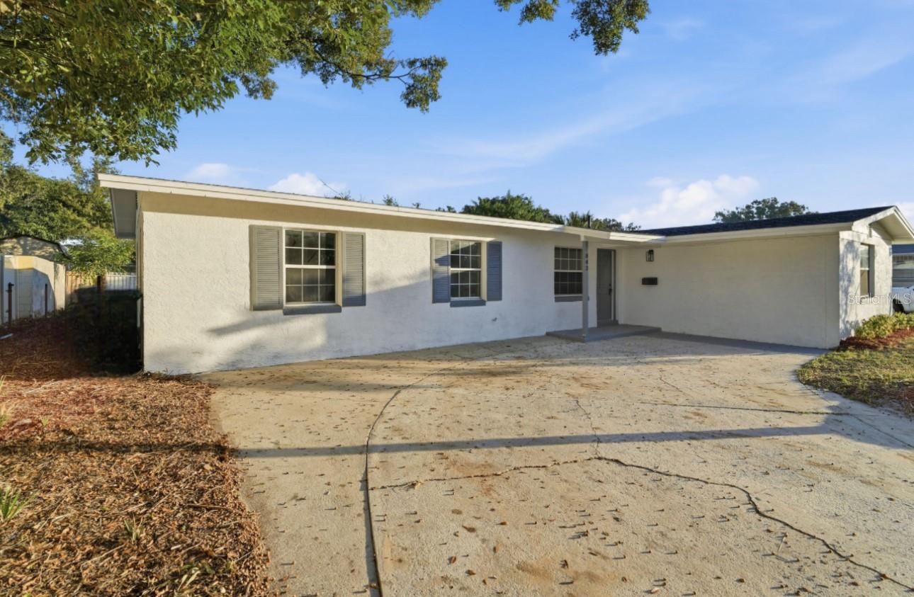 Image 2 of 52 For 843 Forester Avenue