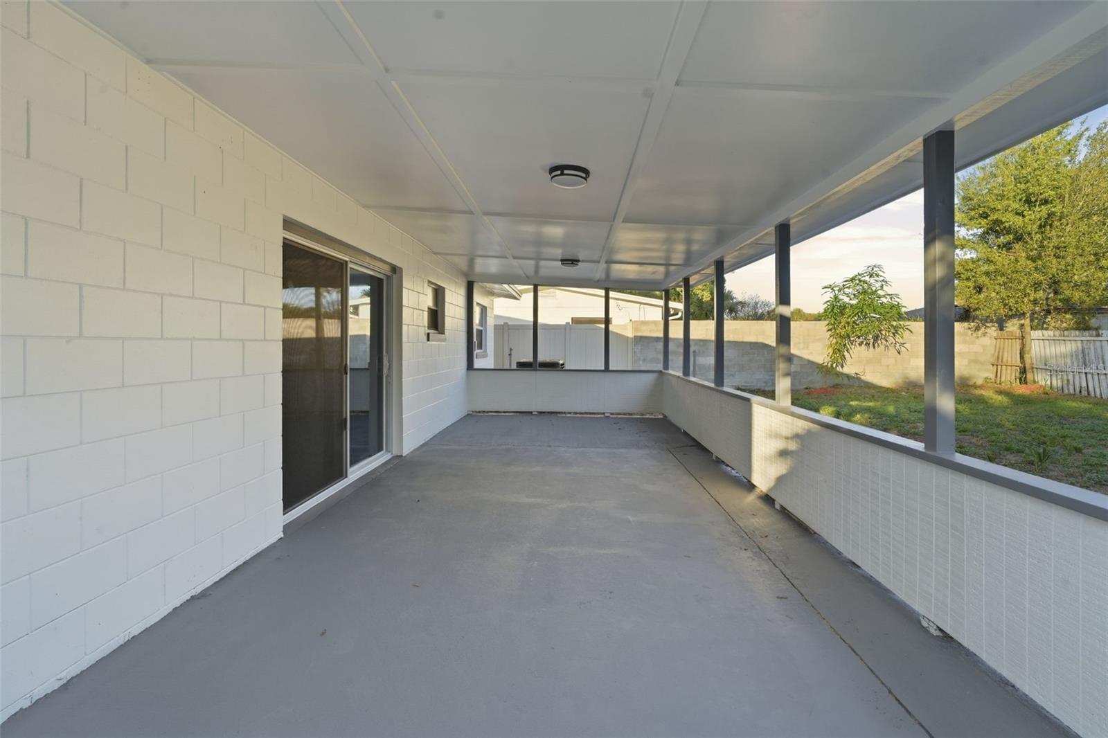 Image 48 of 52 For 843 Forester Avenue