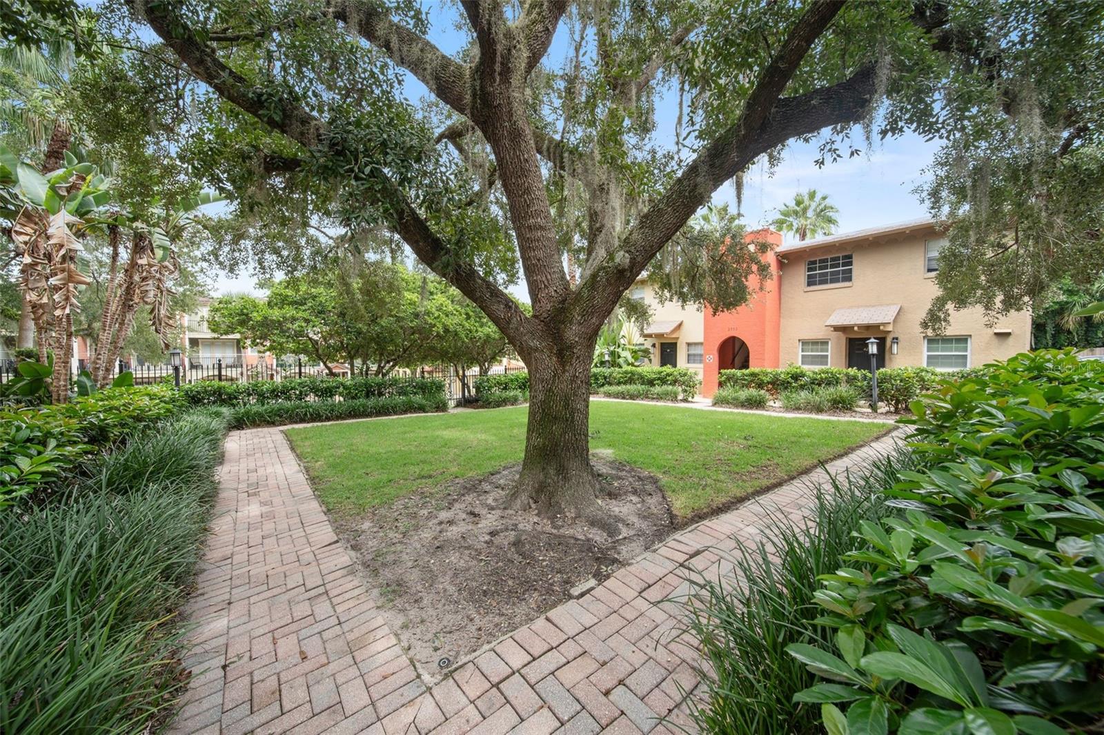 Image 18 of 21 For 2422 Kilgore Street 30