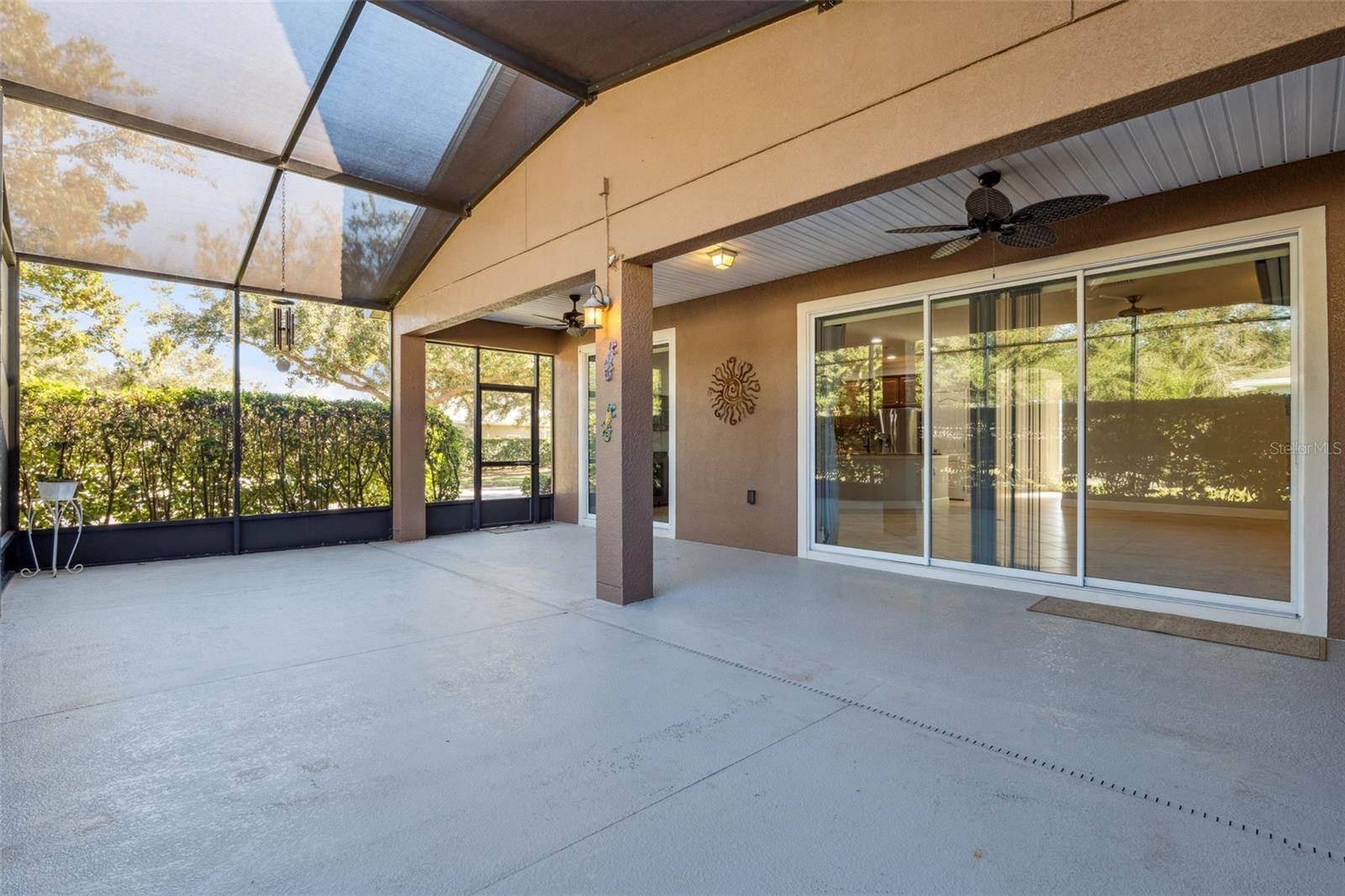 Image 39 of 56 For 1631 Victoria Gardens Drive