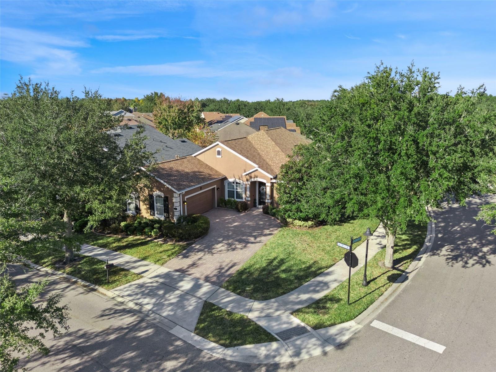 Image 42 of 56 For 1631 Victoria Gardens Drive