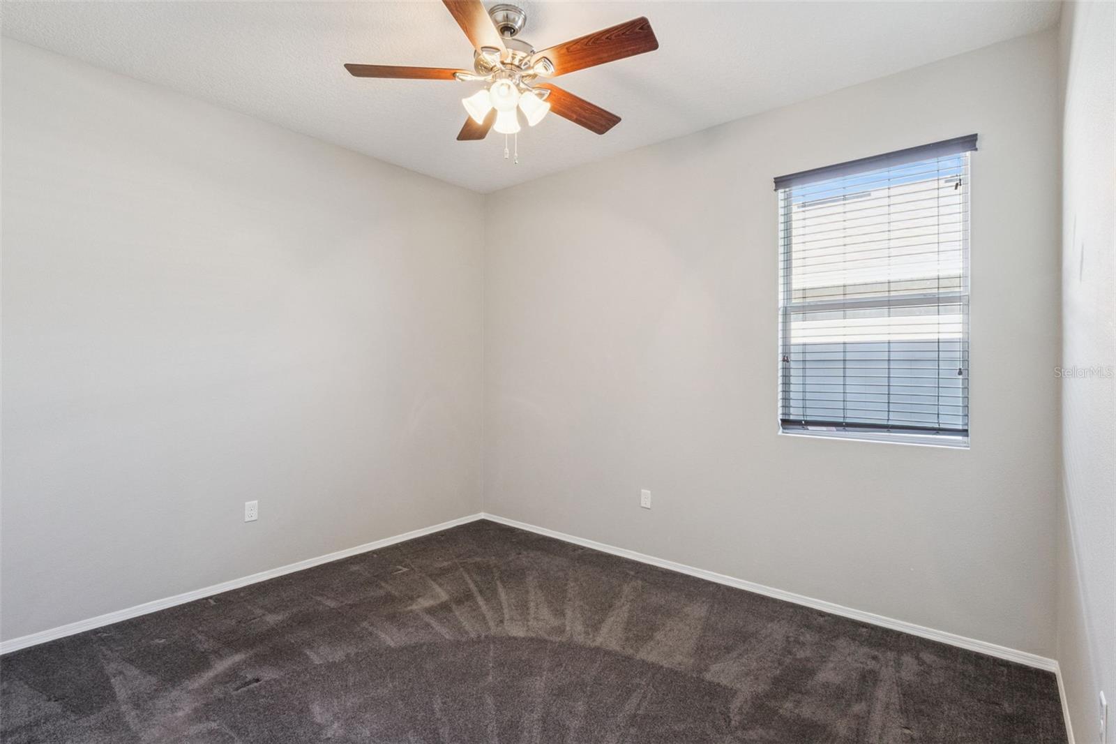 Image 14 of 39 For 5105 Ballark Street