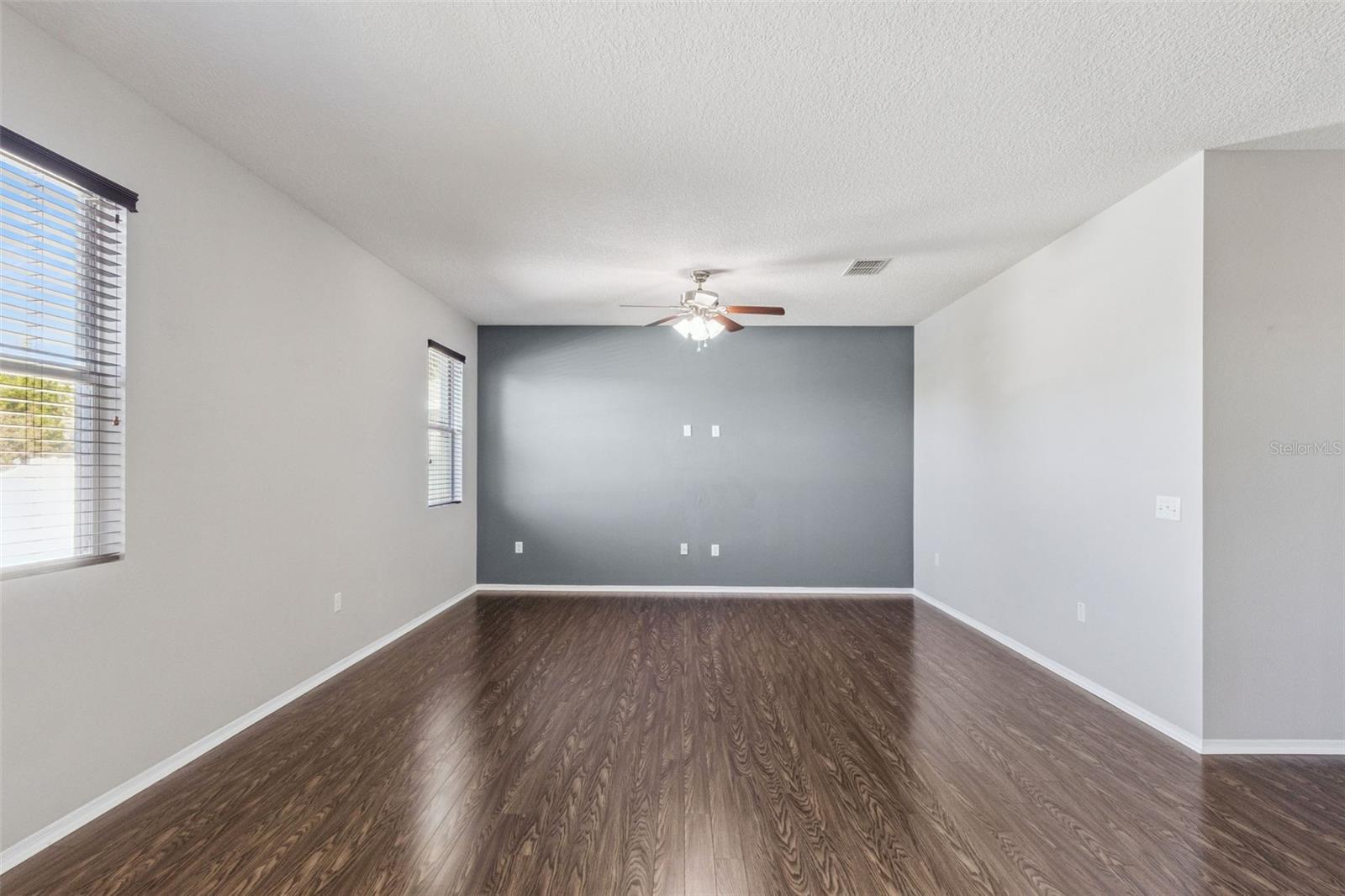 Image 4 of 39 For 5105 Ballark Street