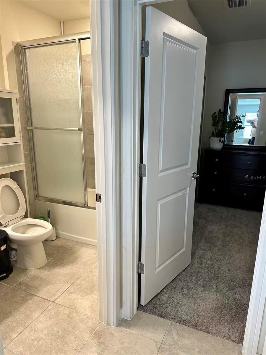 Image 14 of 29 For 2102 Charming Avenue