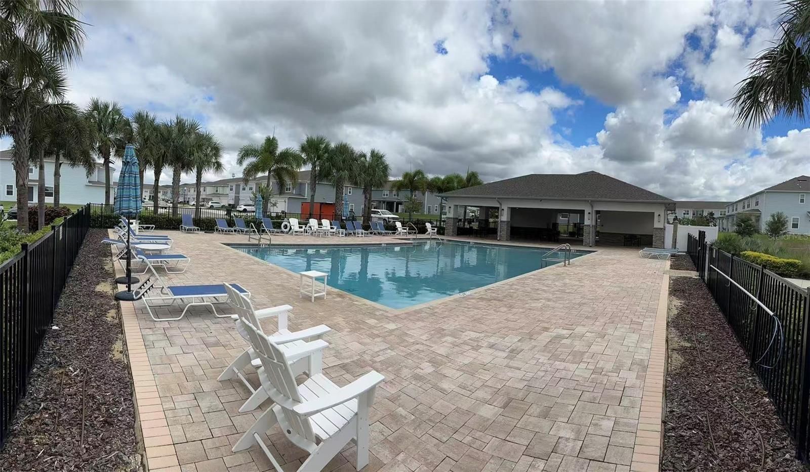 Image 23 of 29 For 2102 Charming Avenue