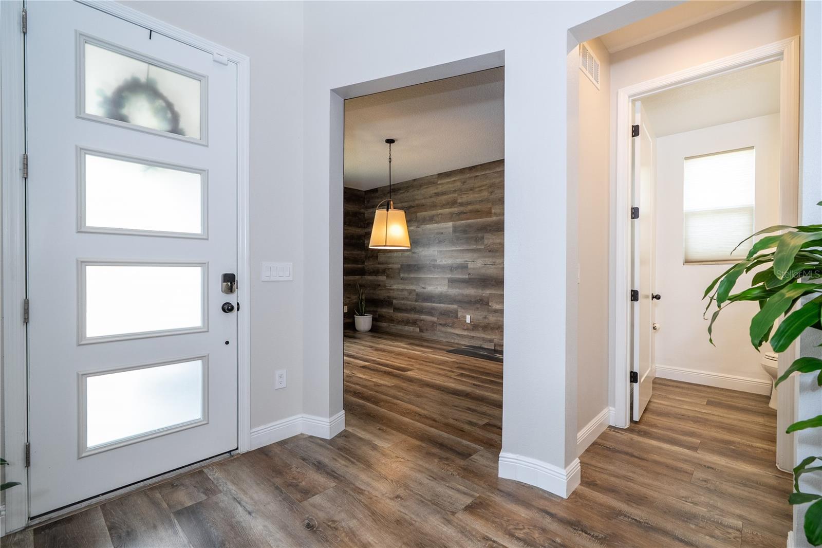 Image 11 of 54 For 16894 Wingspread Loop