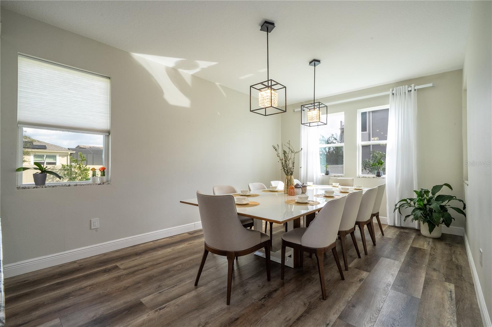 Image 28 of 54 For 16894 Wingspread Loop