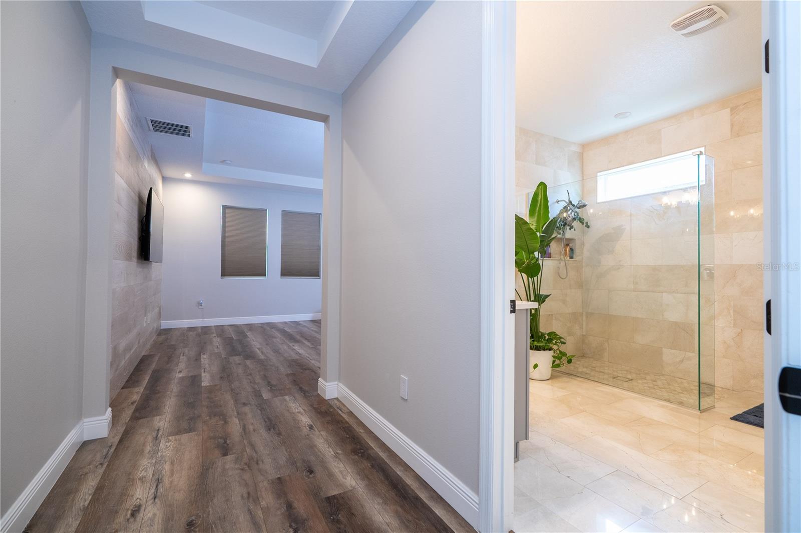 Image 31 of 54 For 16894 Wingspread Loop