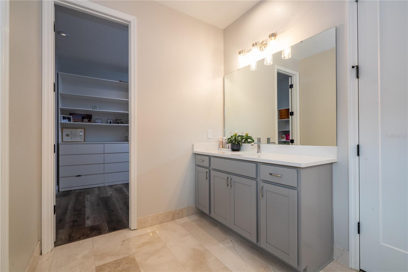 Image 36 of 54 For 16894 Wingspread Loop