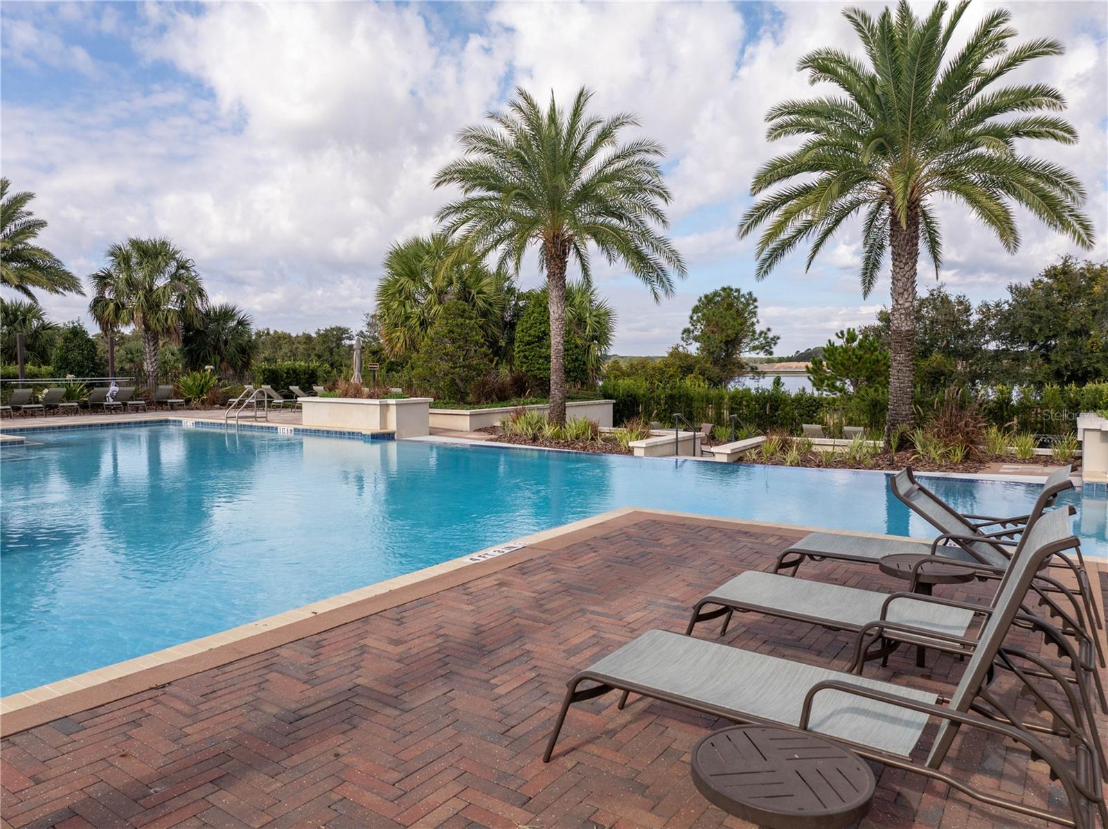 Image 52 of 54 For 16894 Wingspread Loop