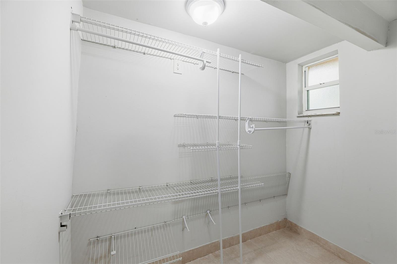 Image 24 of 40 For 5735 Hayes Street