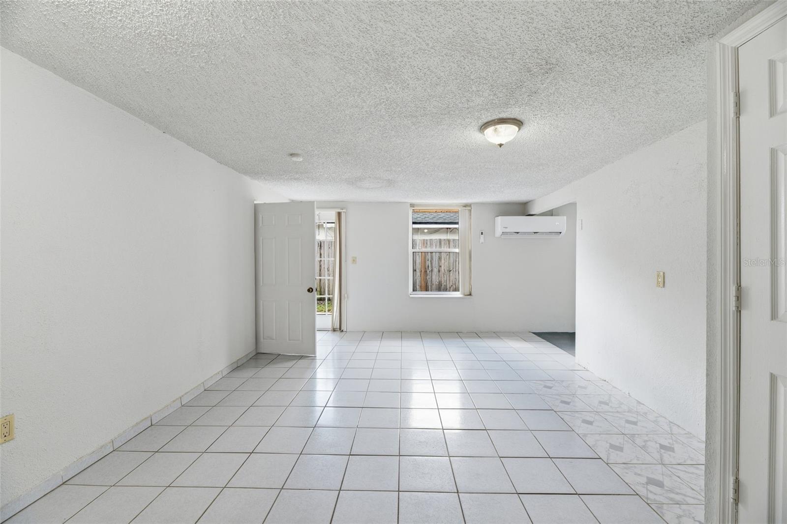 Image 32 of 40 For 5735 Hayes Street