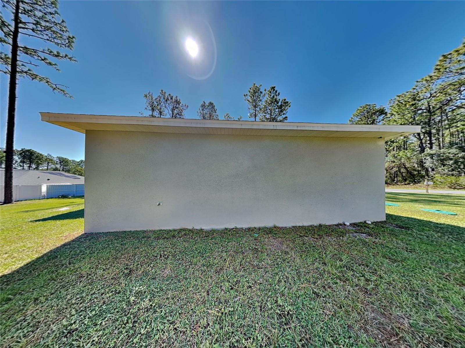 Image 14 of 15 For 7669 Paris Drive