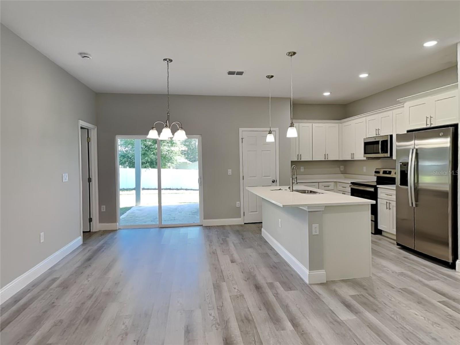 Image 4 of 15 For 7669 Paris Drive