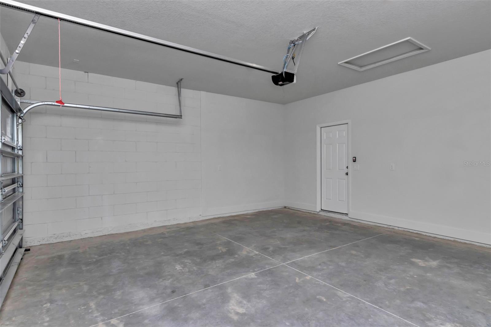 Listing photo id 17 for 7911 Pocono Drive