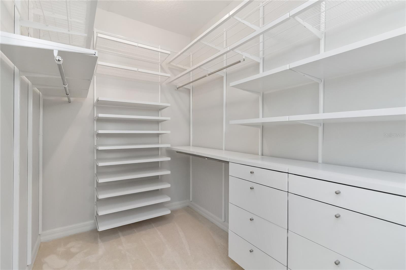 Image 14 of 37 For 6539 Everingham Lane