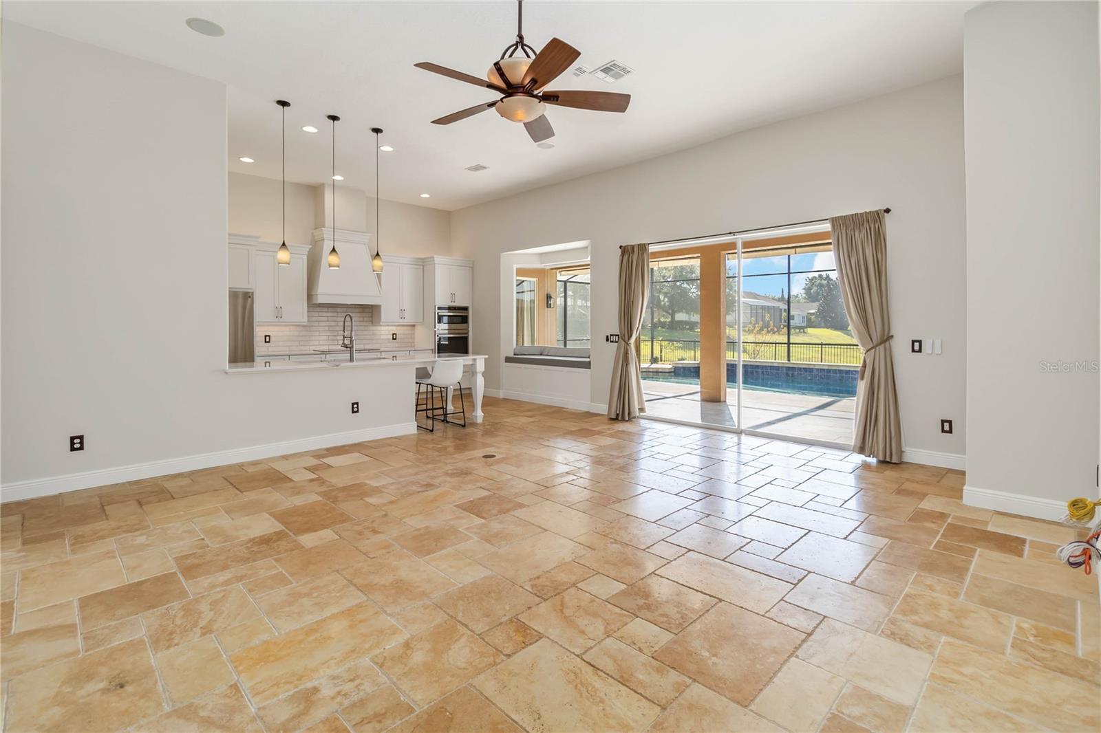 Image 20 of 37 For 6539 Everingham Lane