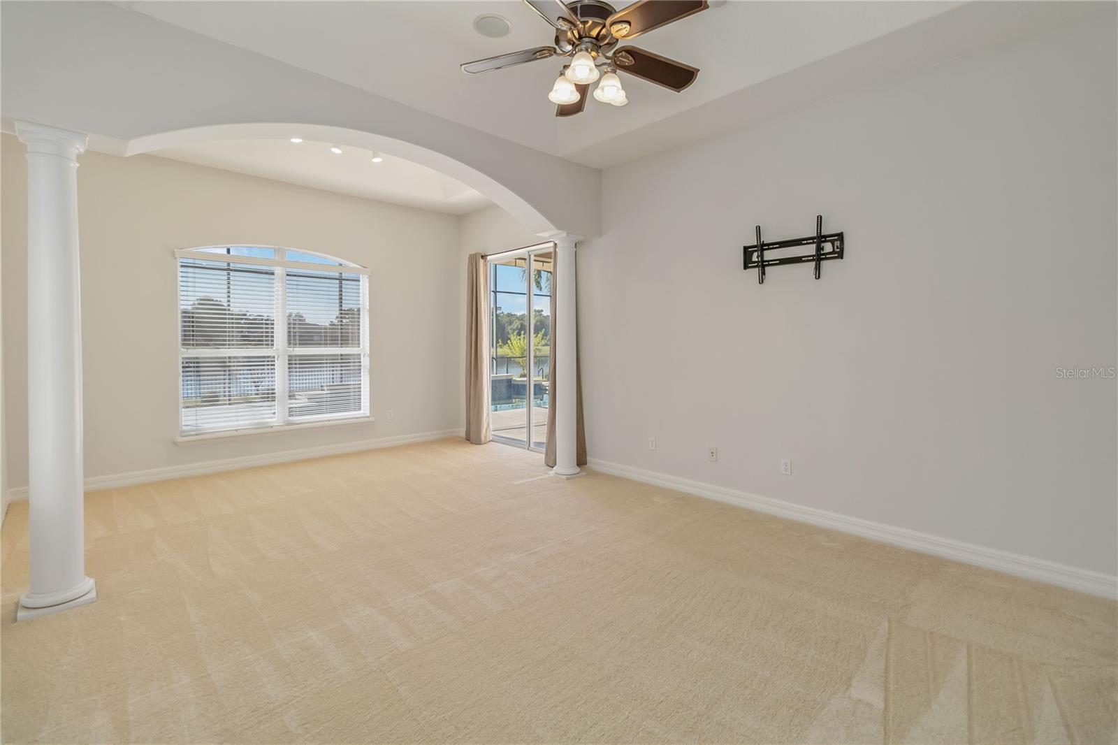 Image 25 of 37 For 6539 Everingham Lane