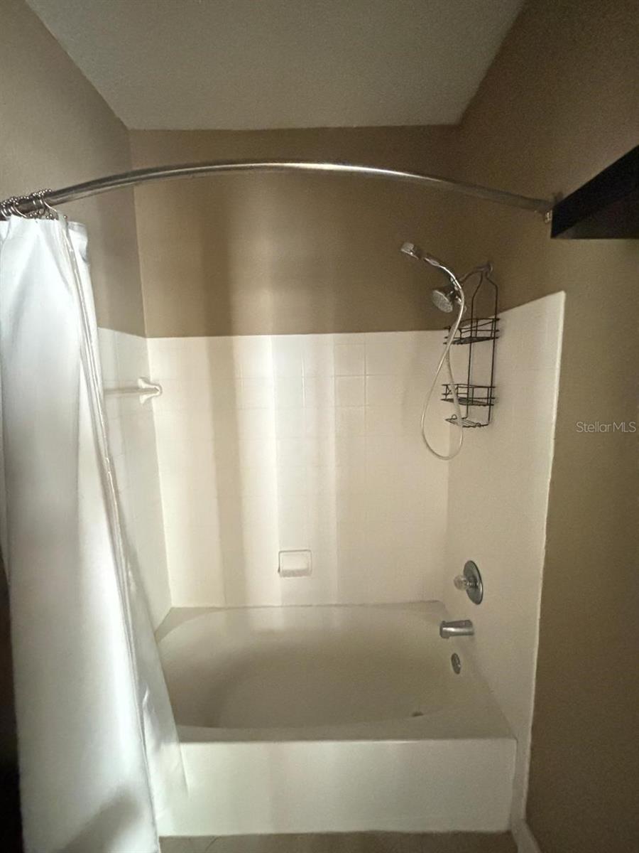 Image 11 of 28 For 2513 Maitland Crossing Way 202