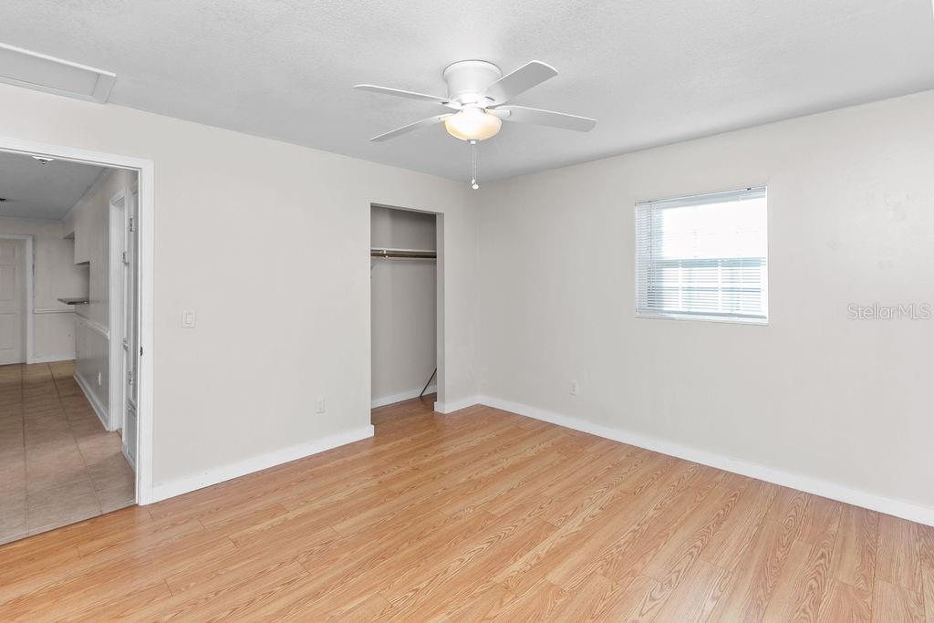 Image 11 of 18 For 3325 Marshall Street