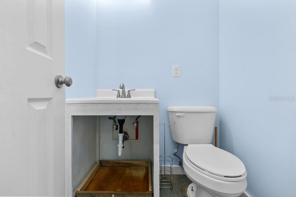 Image 15 of 18 For 3325 Marshall Street