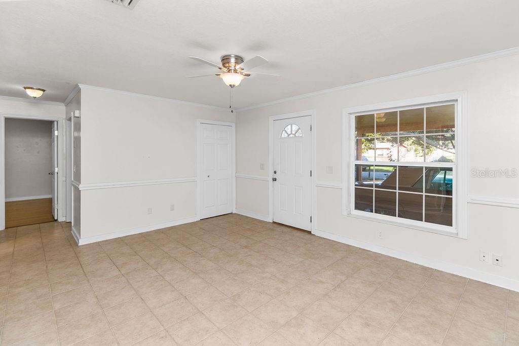 Image 4 of 18 For 3325 Marshall Street