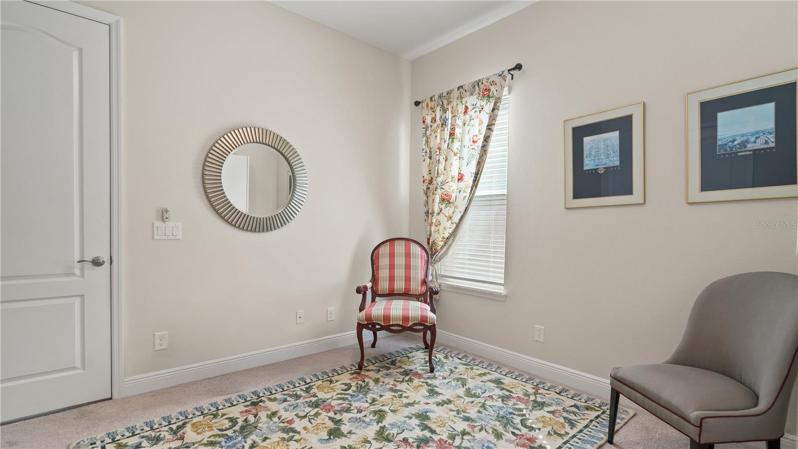 Image 31 of 84 For 1980 Flora Pass Place