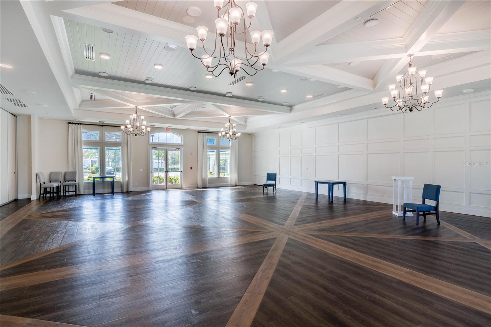 Image 64 of 84 For 1980 Flora Pass Place