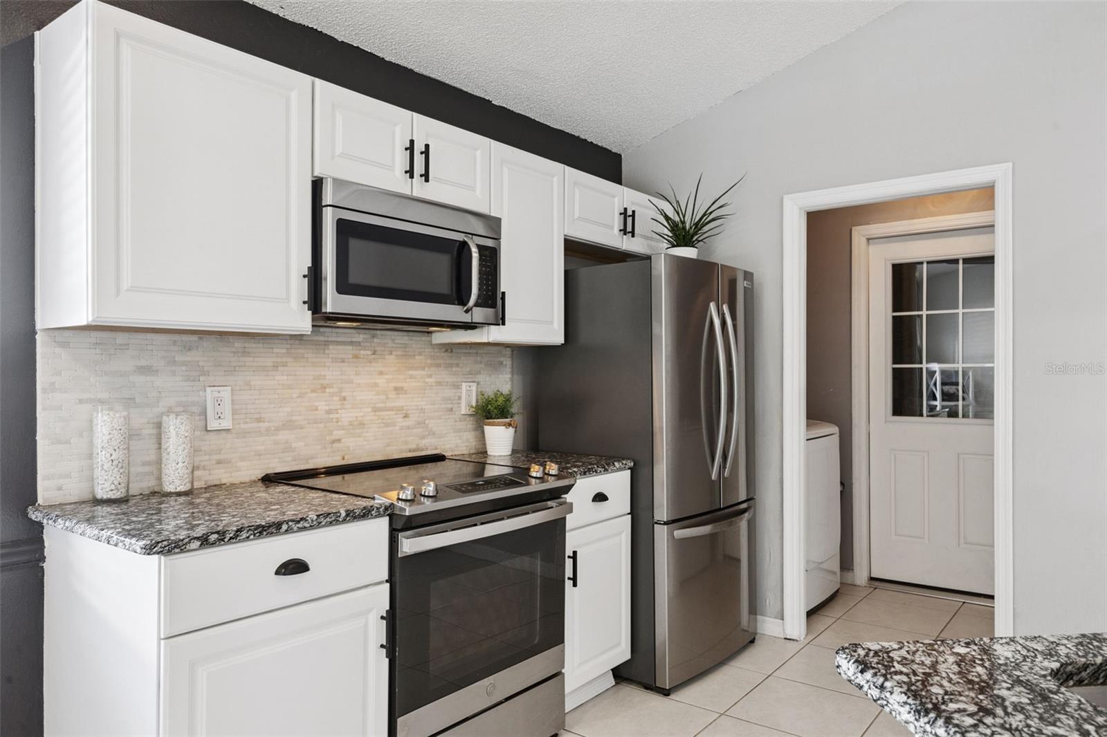 Image 25 of 47 For 1822 Grasmere Drive