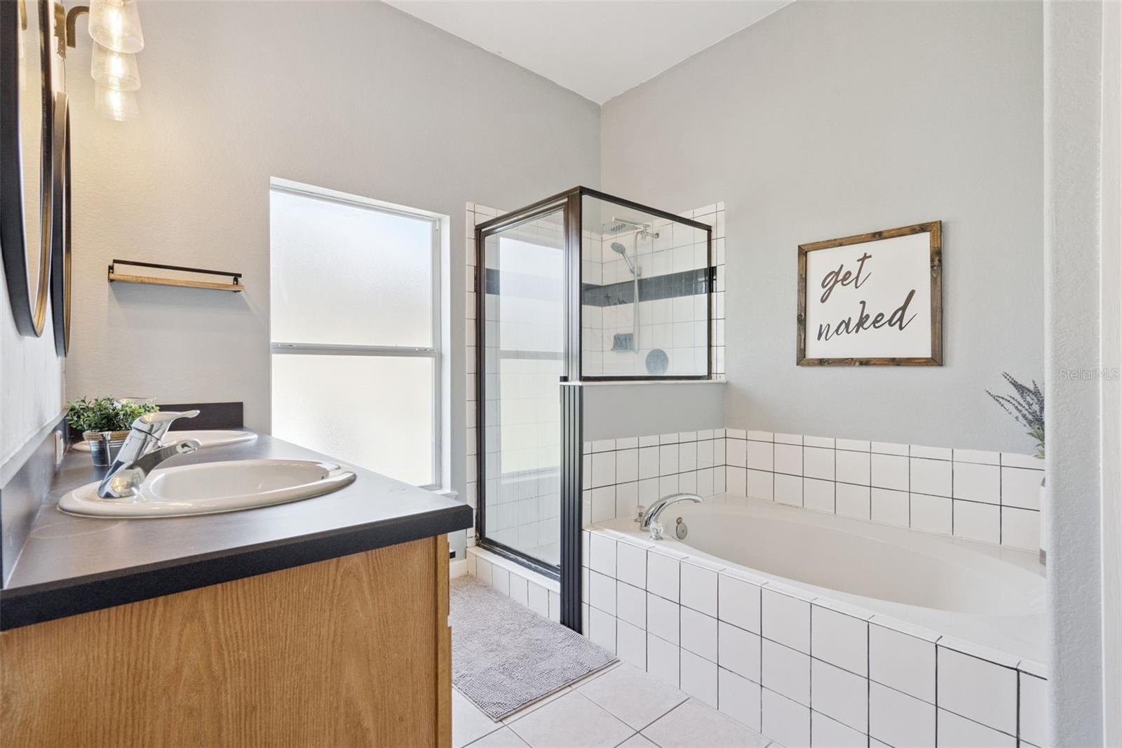 Image 12 of 36 For 369 Vizcay Way