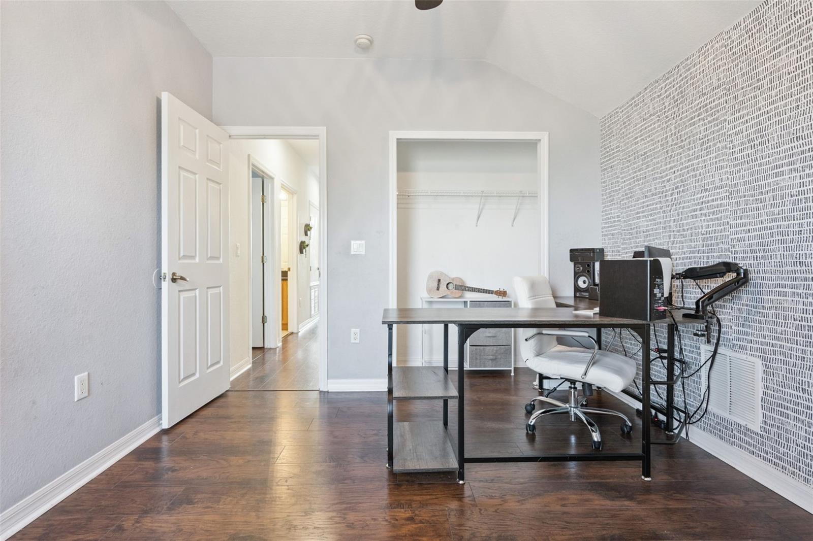 Image 25 of 36 For 369 Vizcay Way