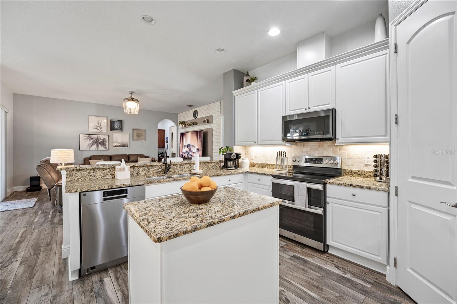 Image 15 of 47 For 2891 Swoop Circle