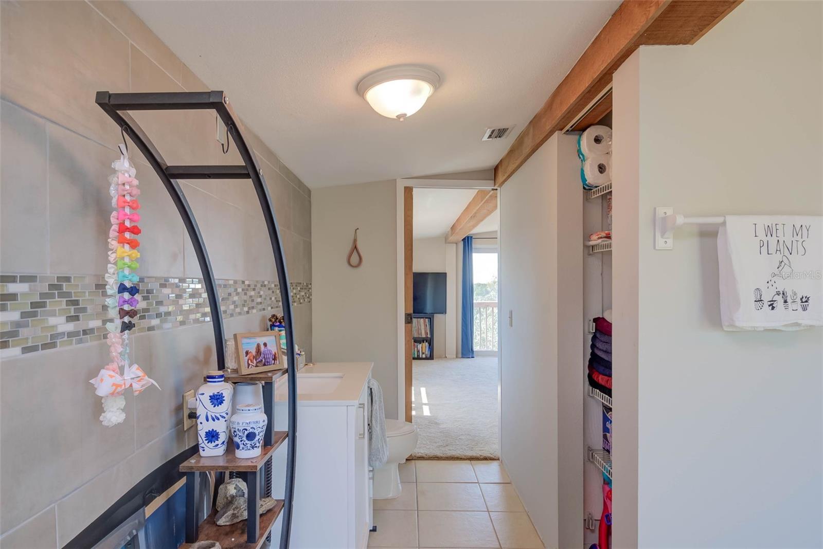 Image 19 of 33 For 373 Hile Lane